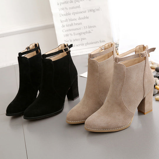 Damen Elegante Ankle-Boots mit modischem Riemen und Komfort-Sohle EB