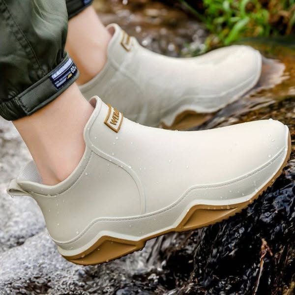 Wasserfeste Leicht-Stiefel EB EB