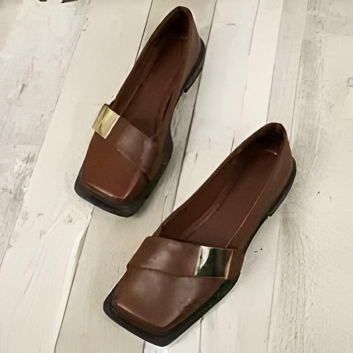 Marianne | Elegante Damen Slipper mit quadratischer Zehe und großer Schnalle EB