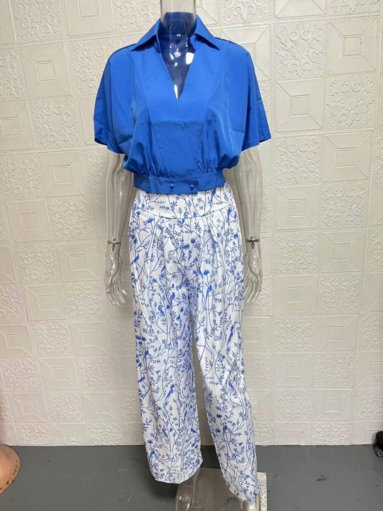 EB | Zweiteiliges Set mit V-Ausschnitt und Hose mit weitem Bein