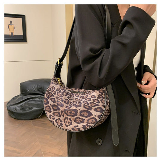EB | Vintage Umhängetasche mit Leopardenmuster