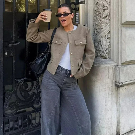 EB | Elegante Kurze Damenblazer