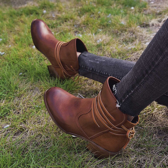 EB | Vintage Schnür-Stiefeletten mit Runden Zehen