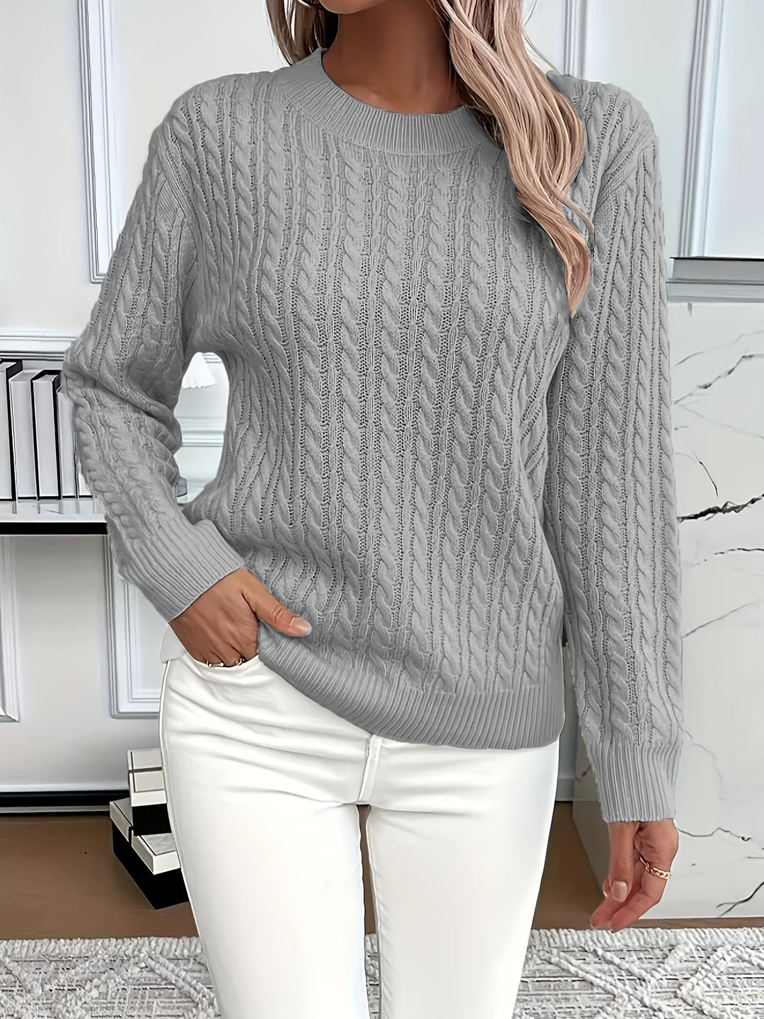 EB | Eleganter Kabelstrickpullover mit Strukturmuster