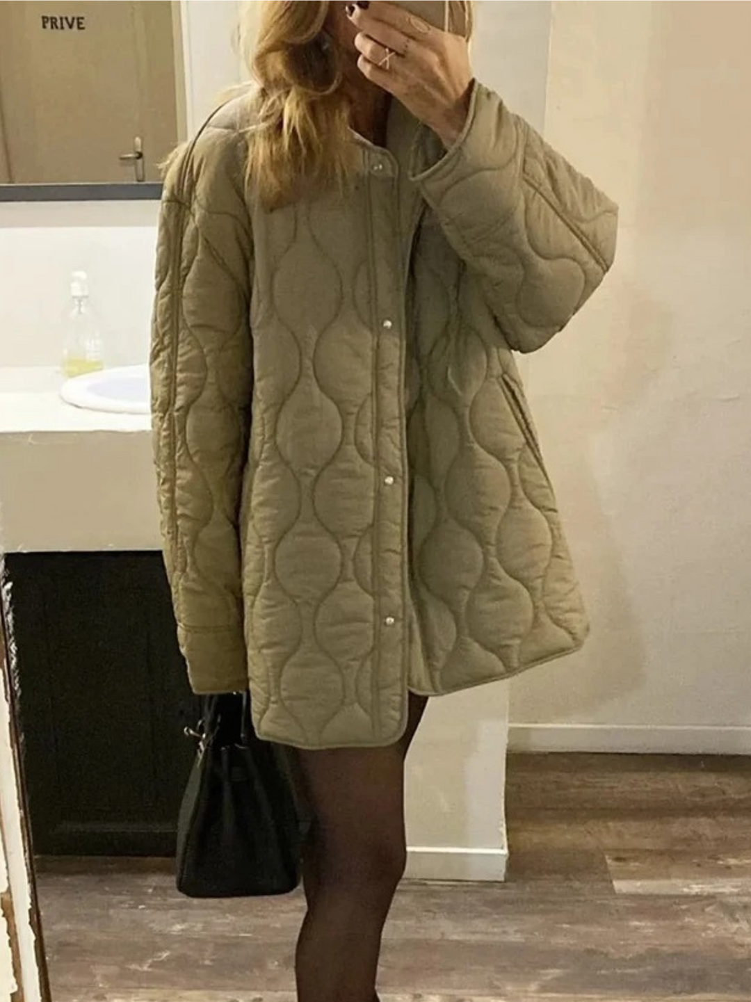 EB | Gepolsterte Jacke Damen, Leichtes Übergröße Modell mit Taschen, Knopfverschluss