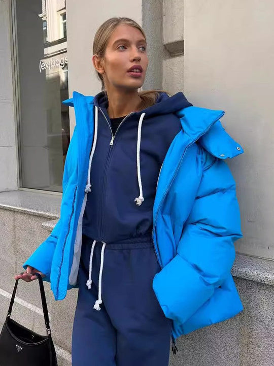 EB | Kurze Jacke mit Kapuze und Innenfutter