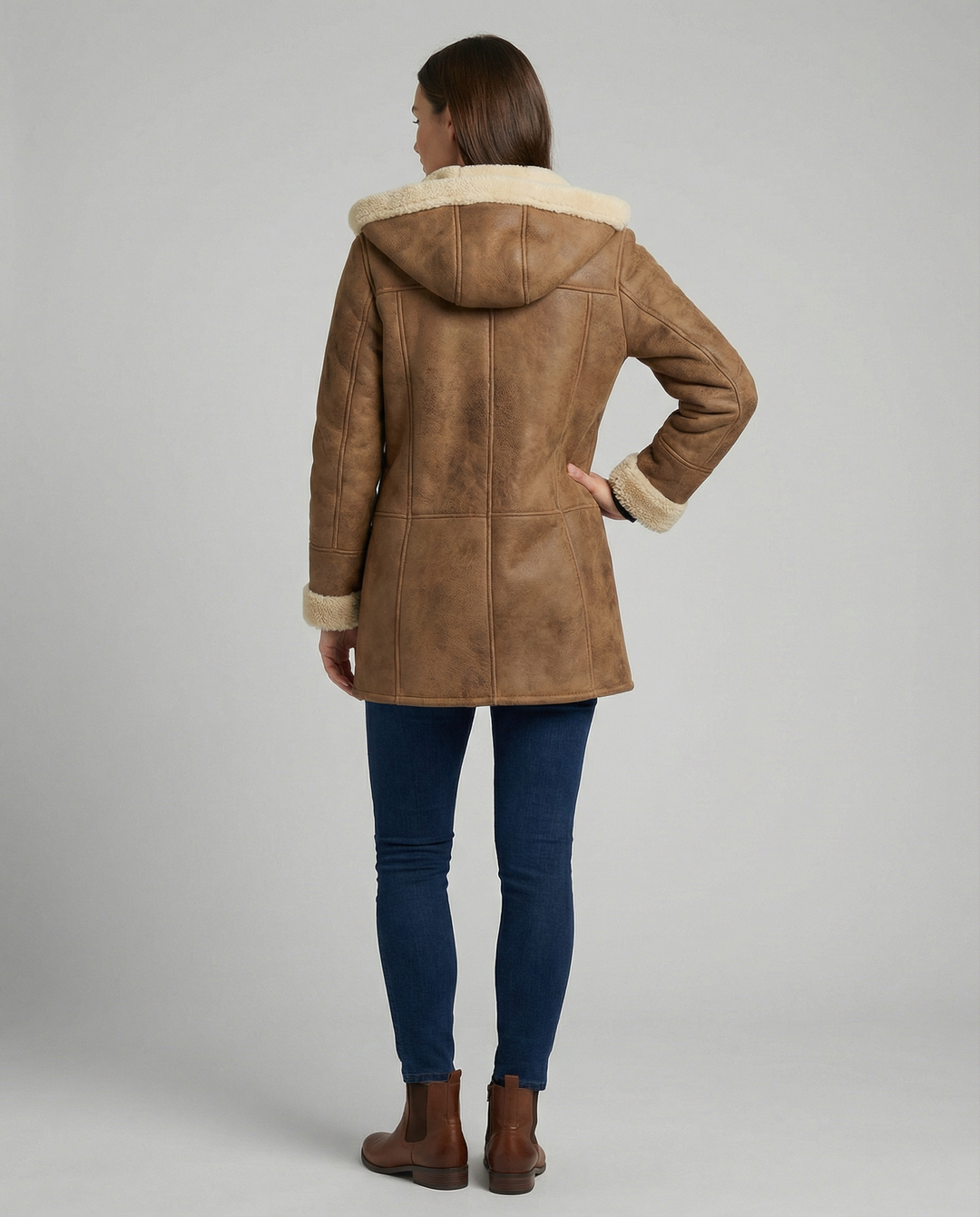 EBMode | Stylische Und Dicke Kapuzenjacke
