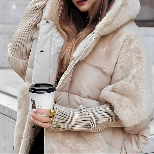 EB | Damenjacke mit elegantem Kunstfell
