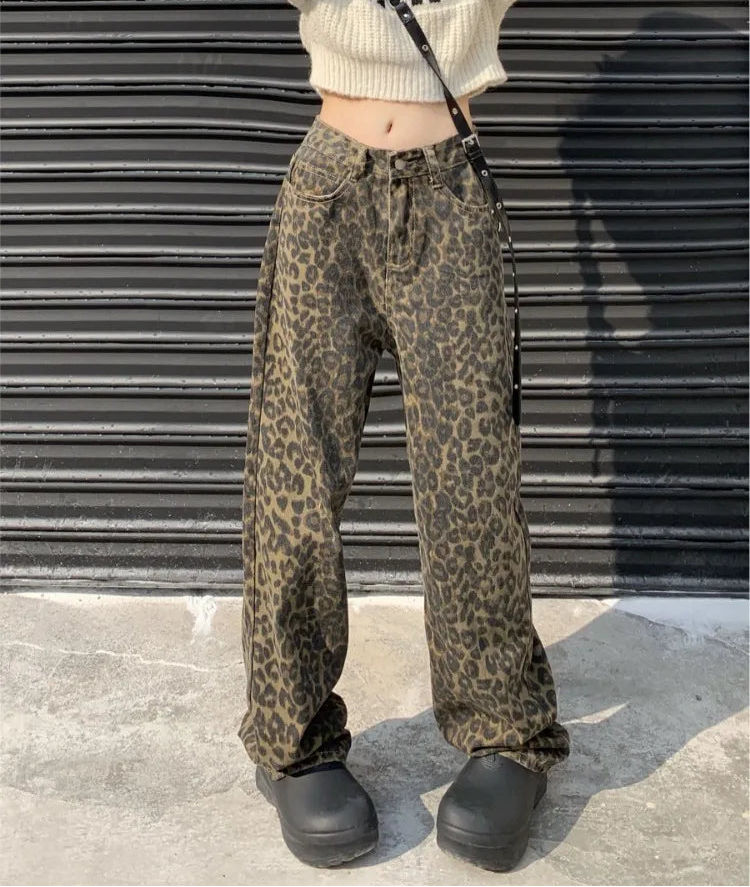 EB | Jeans mit Hoher Taille