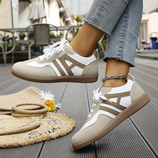 Klassische zweifarbige Schuhe EB EB