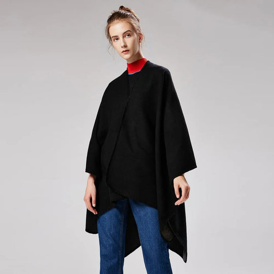 EB | Warmer Poncho mit Fließendem Schnitt