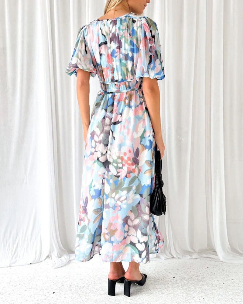 EB | Elegantes Kleid mit Blumendruck und V-Ausschnitt