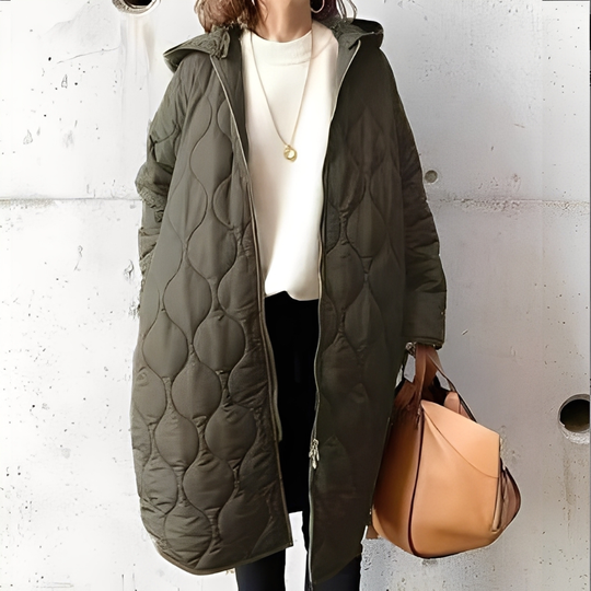 EB | Damen-Steppjacke mit Kapuze für frostige Tage