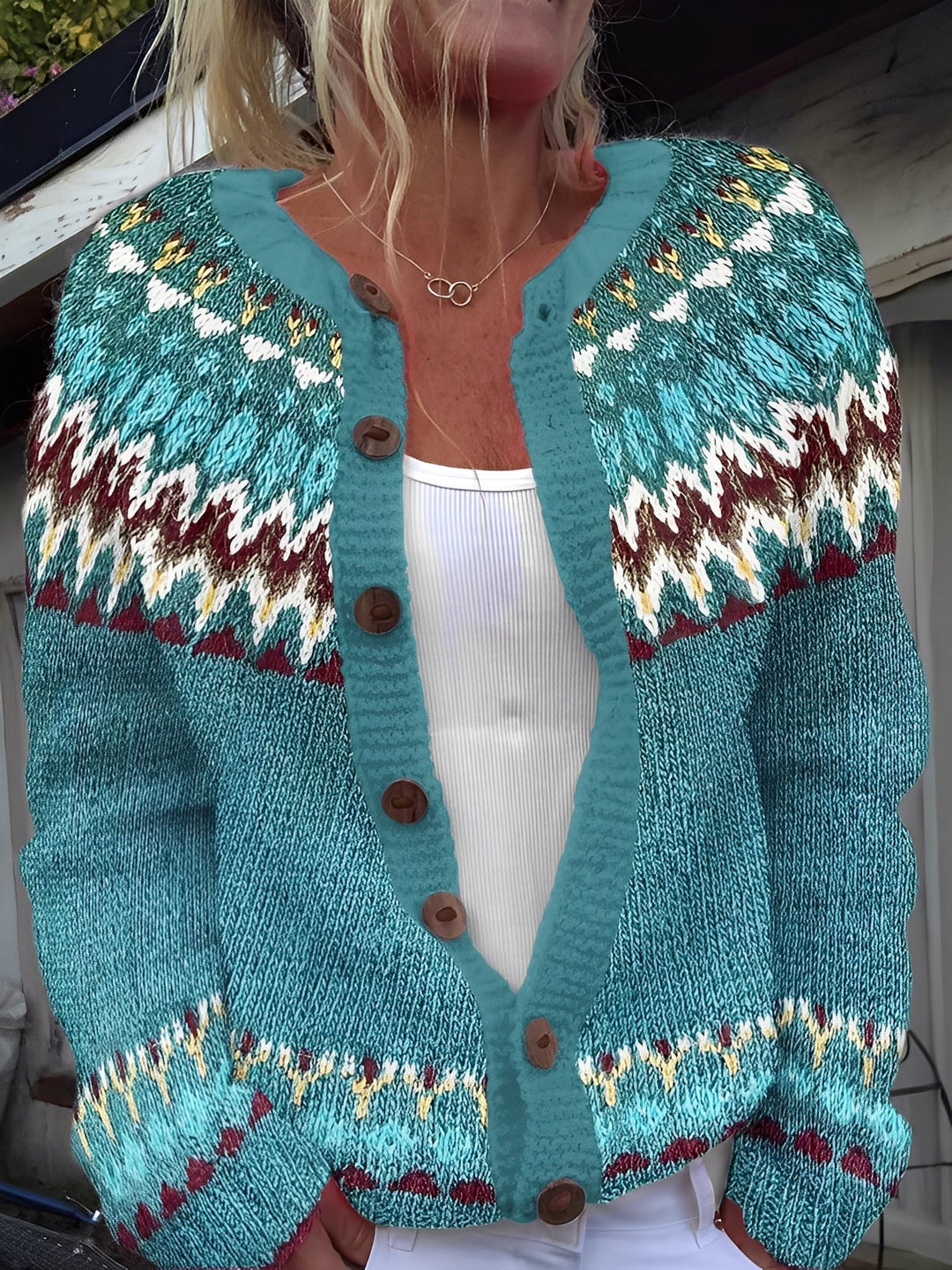 EB | Elegante Damenstrickjacke mit Knöpfen