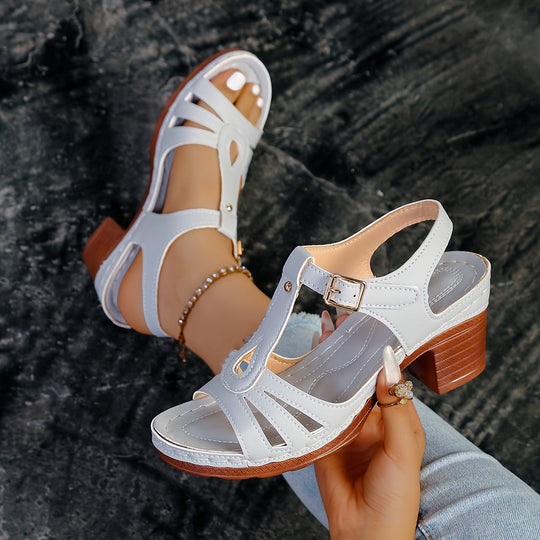 Retro-Sandalen mit Blockabsatz und verstellbarem Riemen EB EB