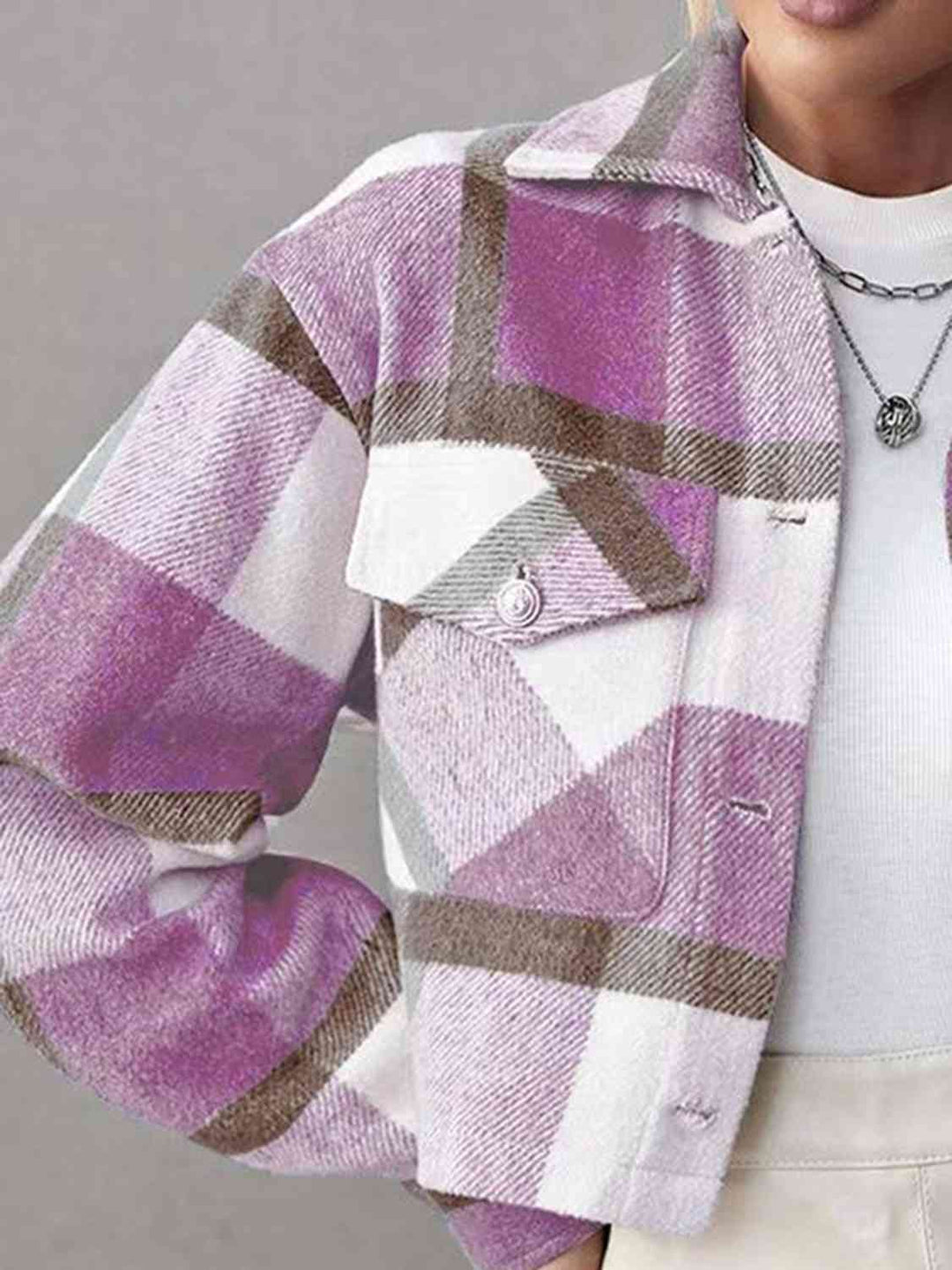 EB | Karierte Kragenknopf Jacke