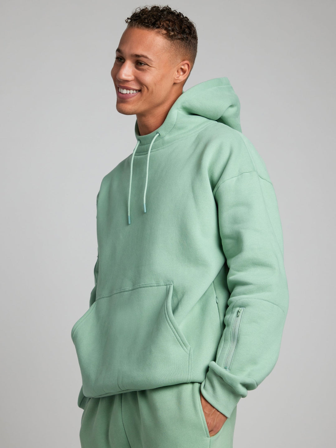 EB | Bequemer Reise-Hoodie mit Flugmodus-Grafik