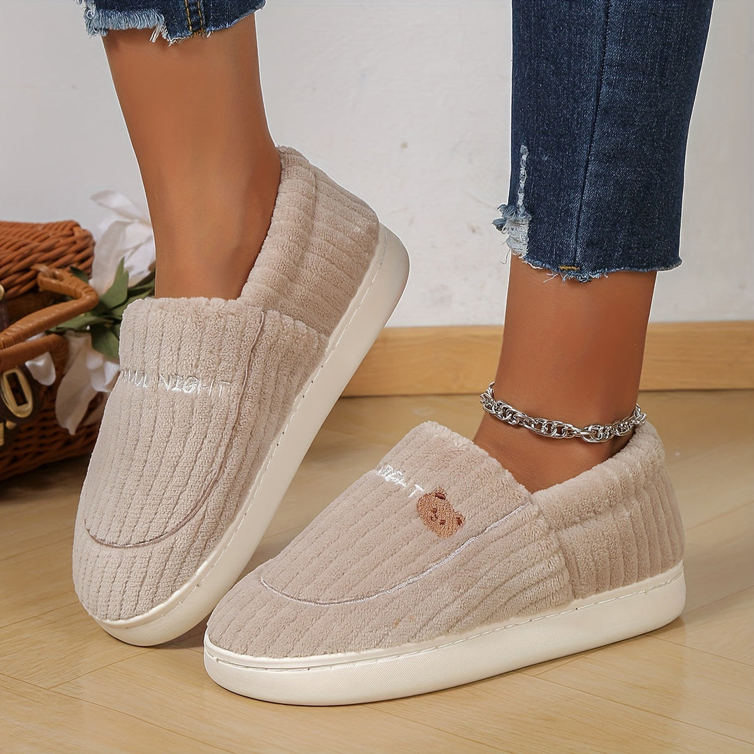 Beige Flauschige WohlfühlLoafers EB