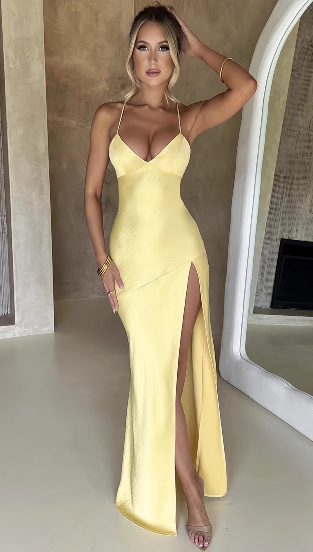 EB | Sexy Kleid mit V-Ausschnitt
