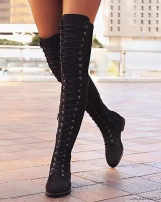 EB | Knielange Schnürstiefel