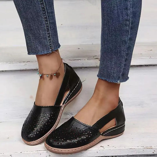 Smarte Slipper mit niedriger Ferse EB