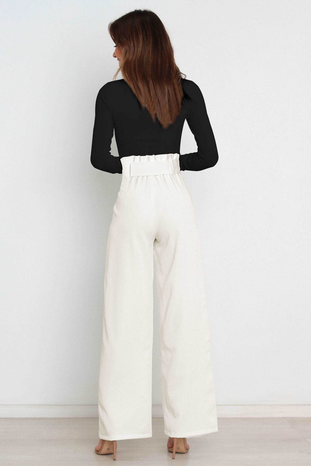 EB | Hohe Taille Paperbag Hose mit Schleifendetail