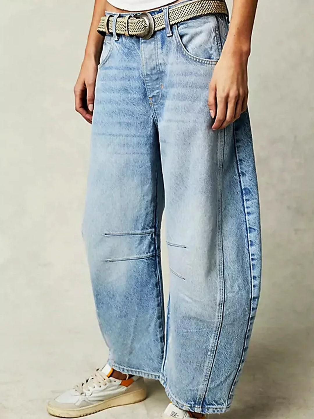 EB | Barrel Jeans