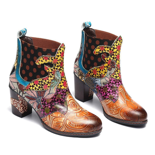 Lederstiefel für Damen mit einzigartigen Details EB