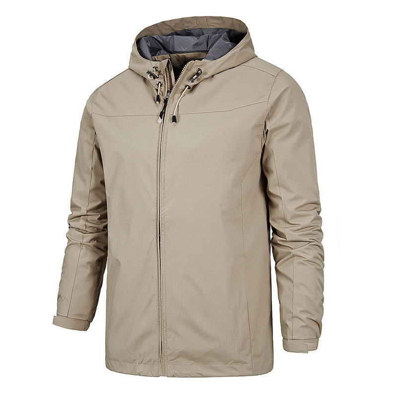 EB | Wasser- und winddichte Jacke mit Kapuze