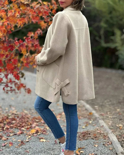 EB | Eleganter Mantel mit Knöpfen