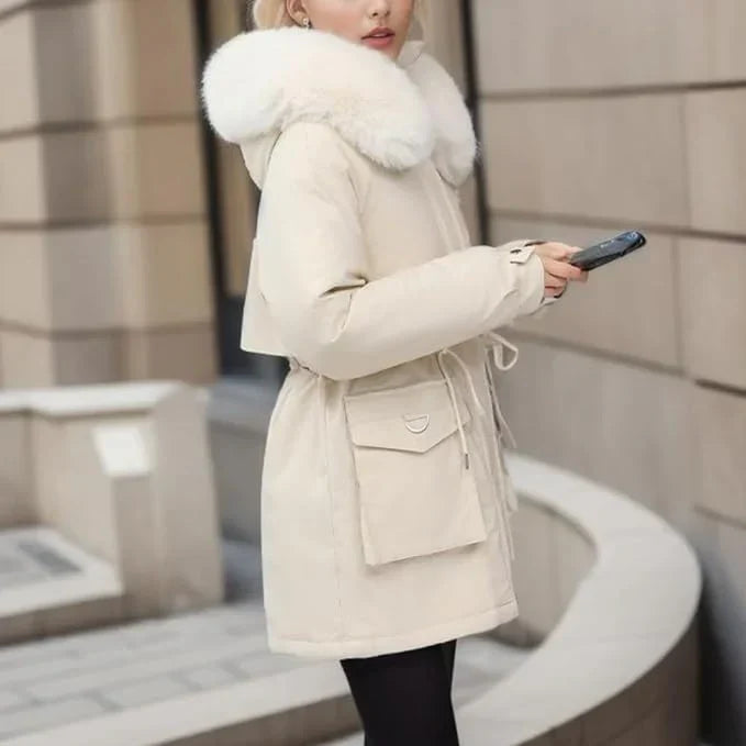 EB | Parka Mantel – Isoliert Mid-Thigh Passform – Kunstfell Kapuze – Verstellbare Taille