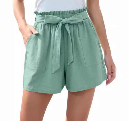 EB | Shorts mit Rüschenrand und Schleife