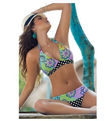 Damen Triangel-Bikini mit lebhaftem Blumenmuster und gepunktetem Höschen EB
