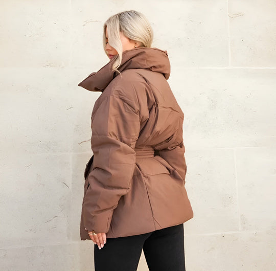 EB | Gürtelte Pufferjacke Übergröße Kragen Wintermantel