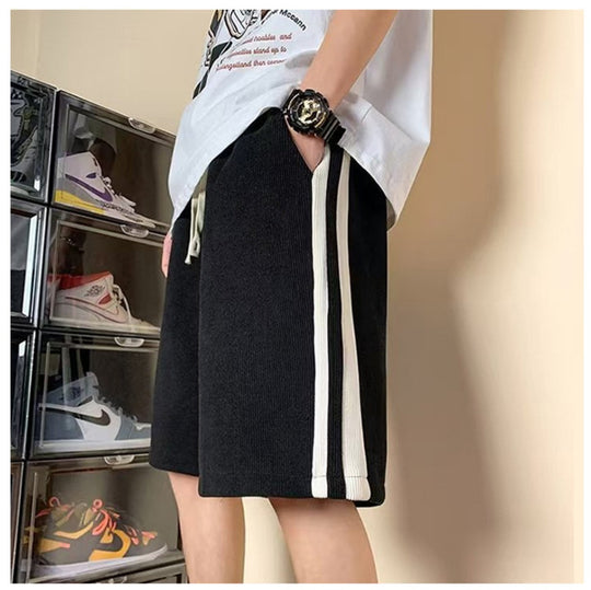 EB | Shorts aus Cord