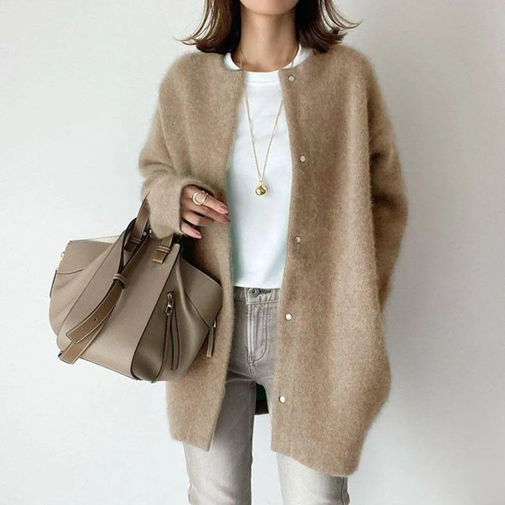 EB | Weicher Strickmantel