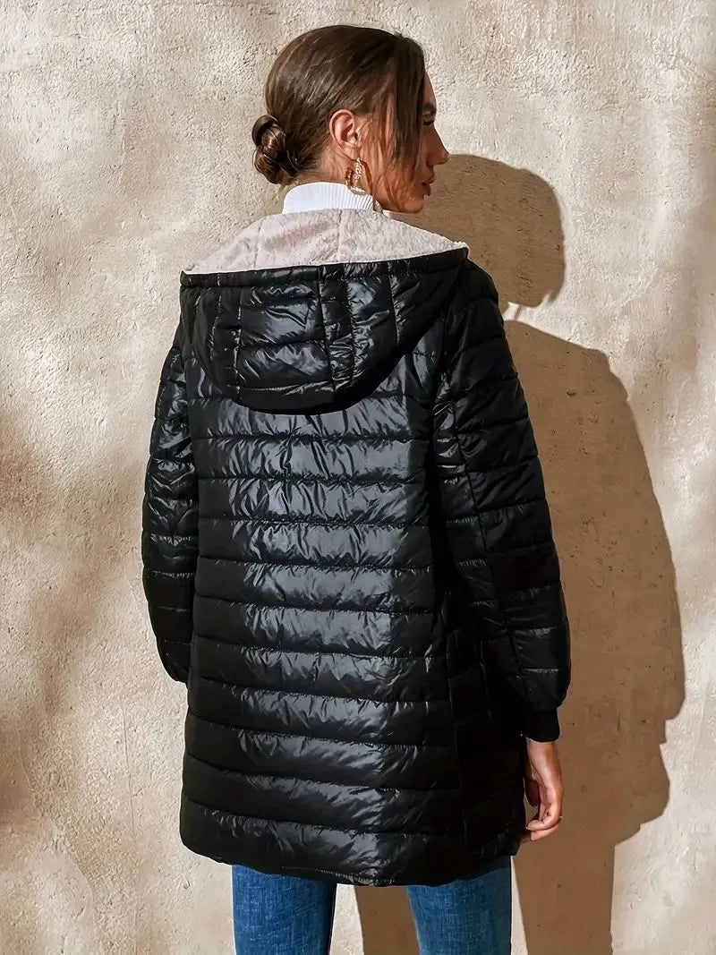 EB | Weite Fleecegefütterte Steppjacke mit Kapuze