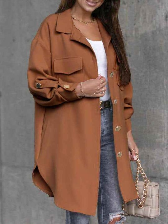 EB | Lange Hemdjacke mit Knöpfen, Wollkragen und Revers