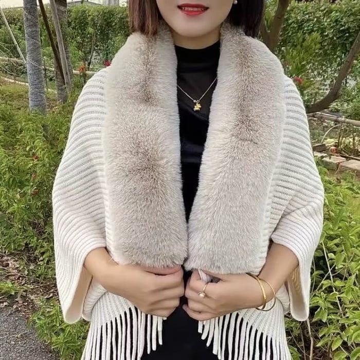 EB | Stilvoll Gestrickter Schal für Frauen 