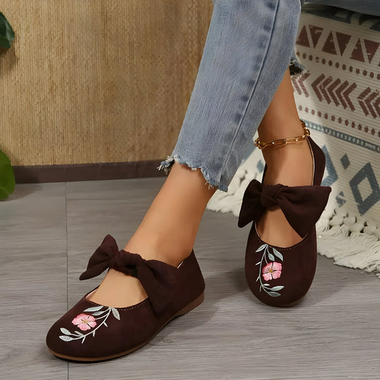 Felicidad | Modische flache Schuhe mit Blumenstickerei für Frauen EB