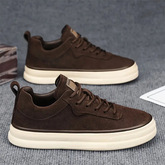 Low-Top Herrenschuhe EB