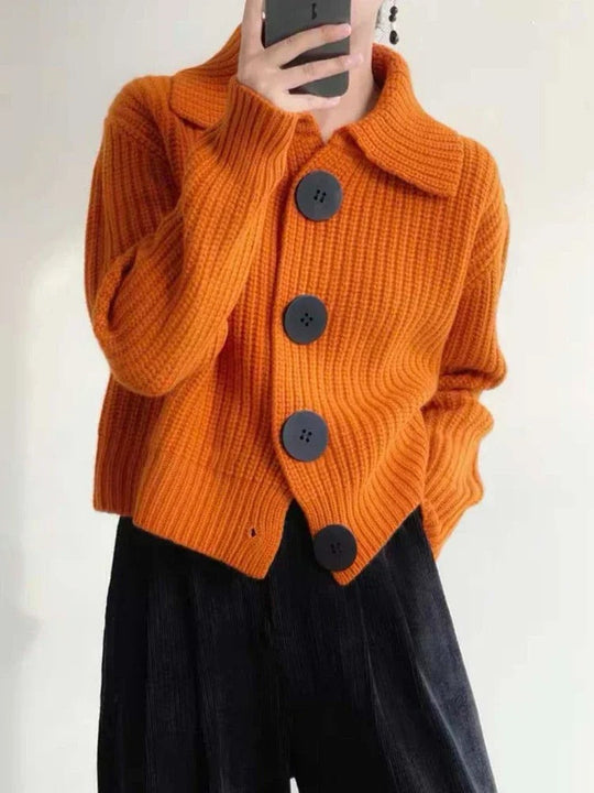 EB | Elegante Strickjacke mit Knöpfen