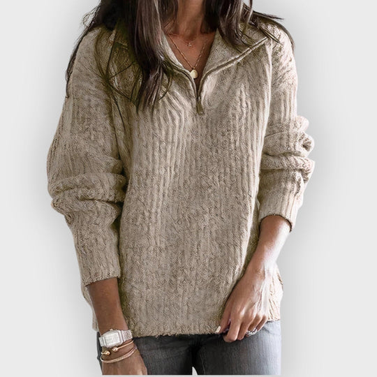 EB | Gestrickter Pullover mit Reißverschlusskragen