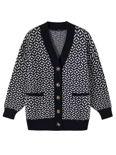 EB | Strickjacke mit geometrischem Muster und Knopfleiste