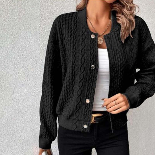 EB | Gestrickte Strickjacke