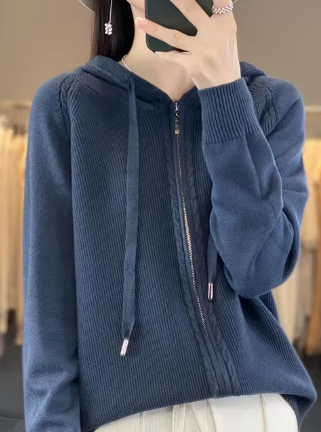 EB | Strickjacke mit Kapuze