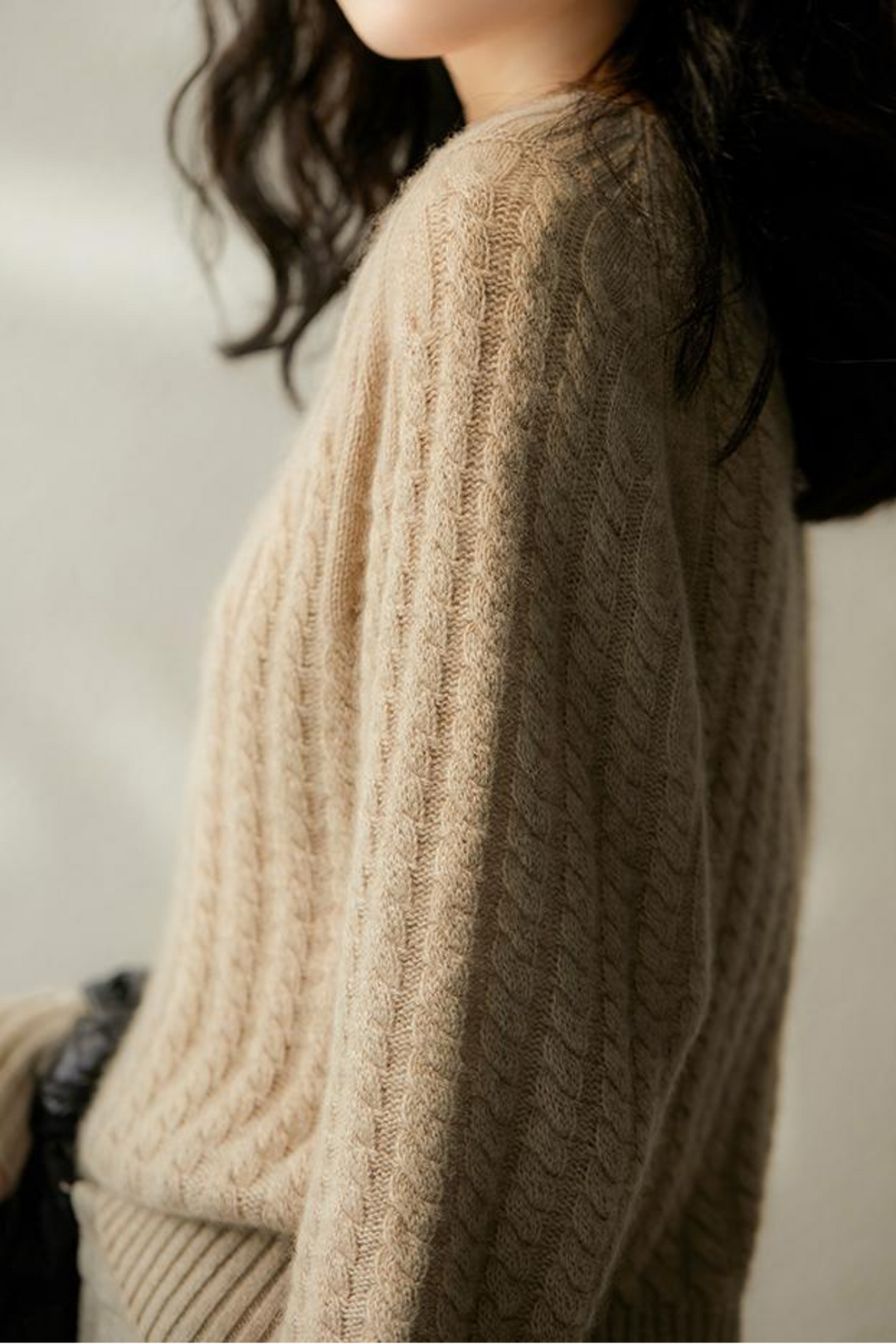 EB | Pullover aus Strick mit V-Ausschnitt für Damen