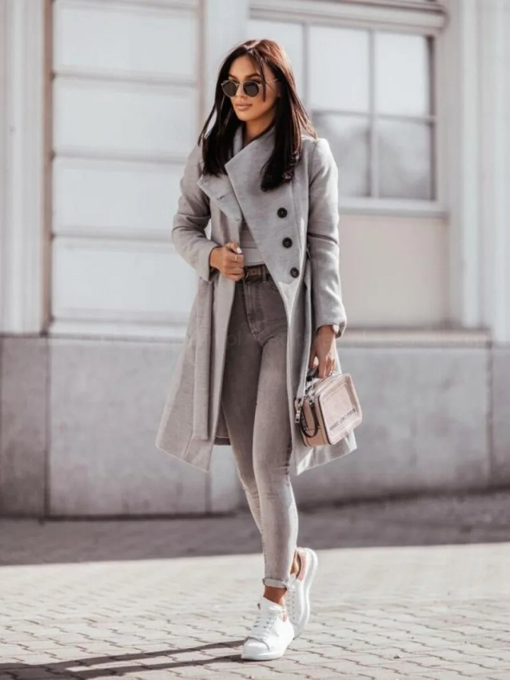 EB | Taillierter Trenchcoat für Frauen Herbstkollektion