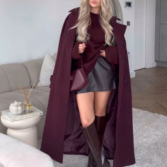 EB | Eleganter Trenchcoat in Bordeauxrot mit Gürtel