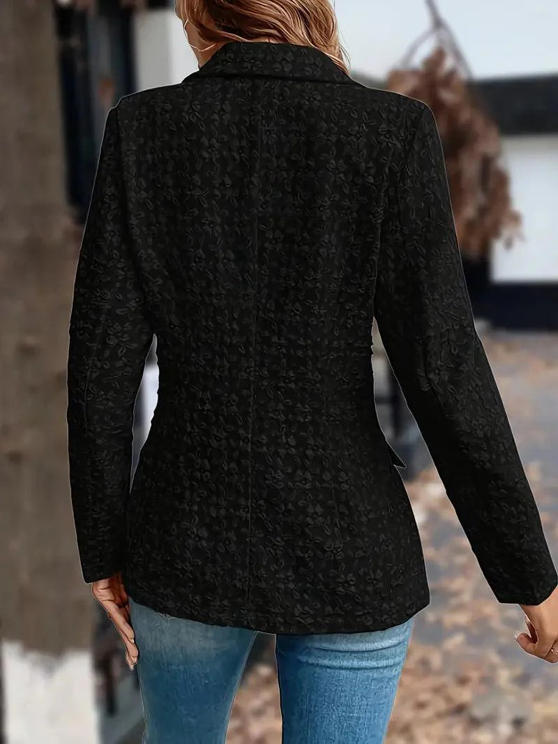 EBMode – Stilvoller Zweireihiger Blazer